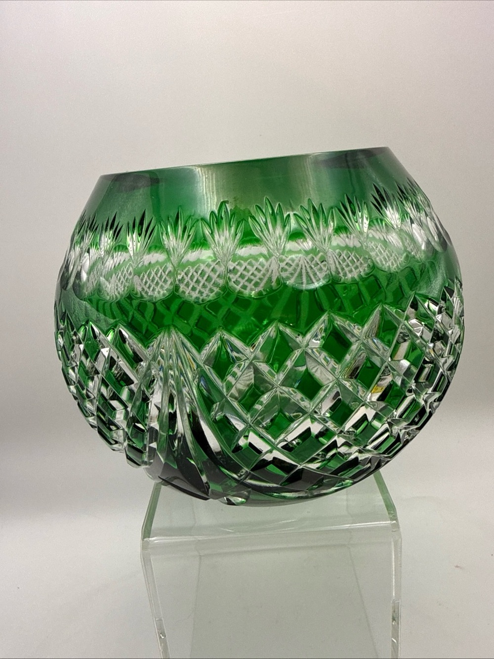 Vintage Crystal Emerald Green Rose/Bowl Vase, 24% Lead Crystal, Hand Cut Appx 5” - Picture 4 of 12